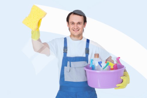 Eco-friendly cleaner in SW13 with cleaning tools for home care